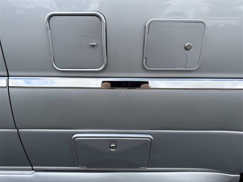 Used 2022 Mercedes-Benz Sprinter 3500 image 14