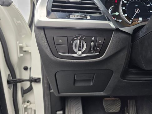 Used 2019 BMW X3 sDrive30i w/ Driving Assistance Package image 26