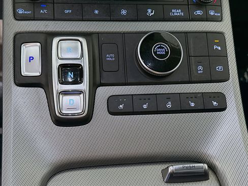 Used 2023 Hyundai Palisade SEL image 20