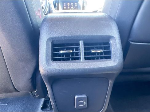 Used 2023 GMC Terrain SLE w/ Driver Convenience Package FWD image 20
