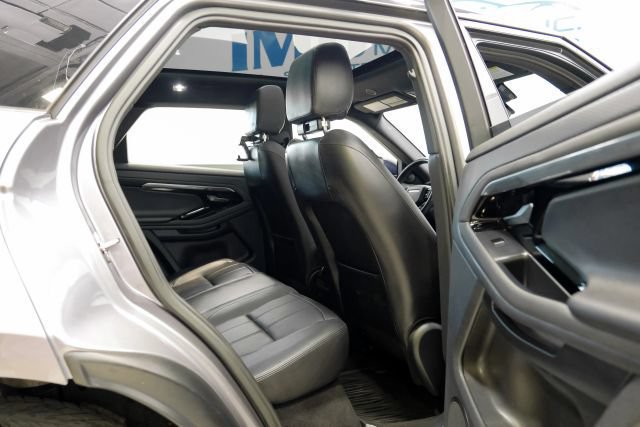 Used 2023 Land Rover Range Rover Evoque R-Dynamic S AWD/4WD image 43