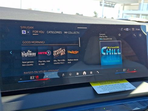 New 2026 BMW X3 xDrive30 w/ Premium Package image 14