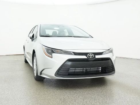 New 2026 Toyota Corolla LE image 75