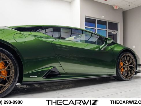 Used 2024 Lamborghini Huracan Tecnica RWD image 45