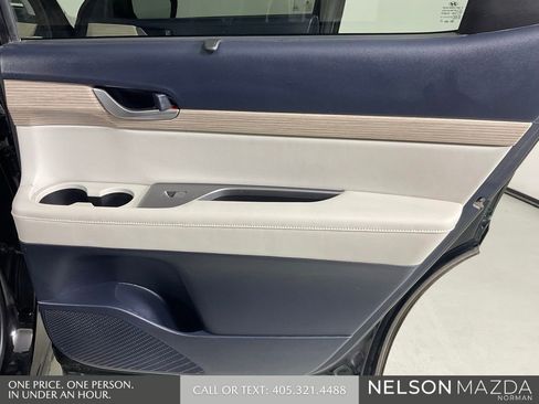 Used 2022 Hyundai Palisade SEL w/ Premium Package FWD image 23