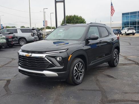 New 2026 Chevrolet TrailBlazer LT w/ Convenience Package image 4