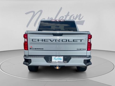 Used 2024 Chevrolet Silverado 1500 Custom w/ Turbomax Blackout Package RWD image 7