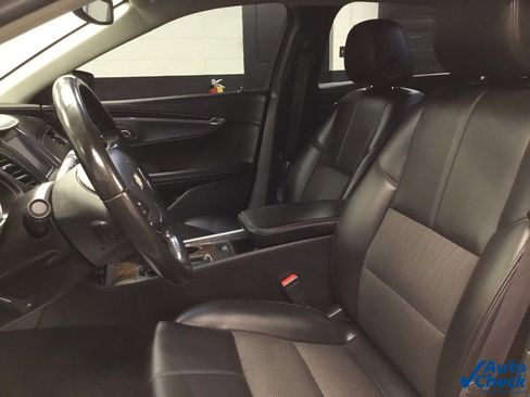 Used 2016 Chevrolet Impala LT w/ Convenience Package image 25