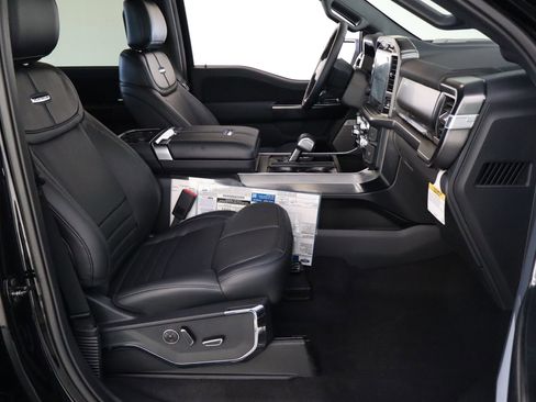 New 2025 Ford F150 Platinum w/ FX4 Off-Road Package image 36
