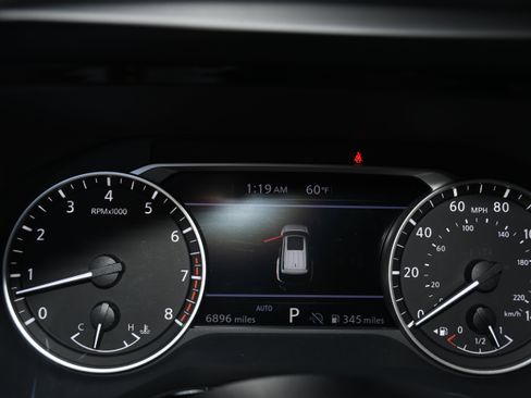 Used 2025 Nissan Pathfinder Rock Creek image 13