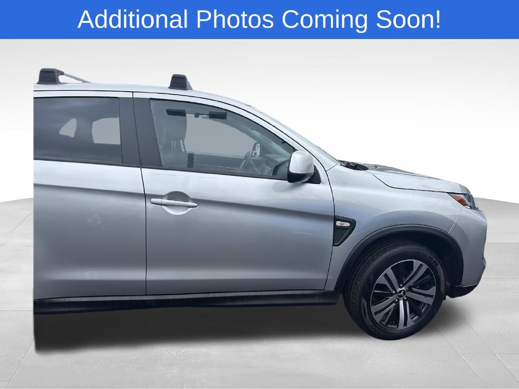 Used 2025 Mitsubishi Outlander Sport ES AWD/4WD image 6