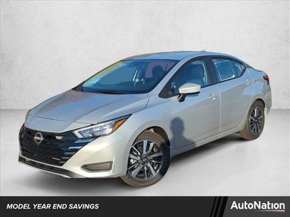 New 2025 Nissan Versa SV w/ Trunk Package