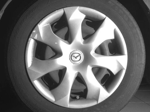 Used 2018 MAZDA MAZDA3 Sport FWD image 9
