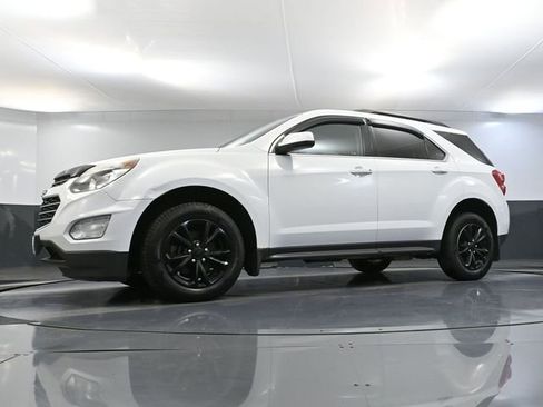 Used 2017 Chevrolet Equinox LT w/ Convenience Package image 49