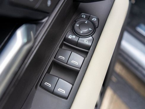 New 2026 GMC Hummer EV SUV image 19