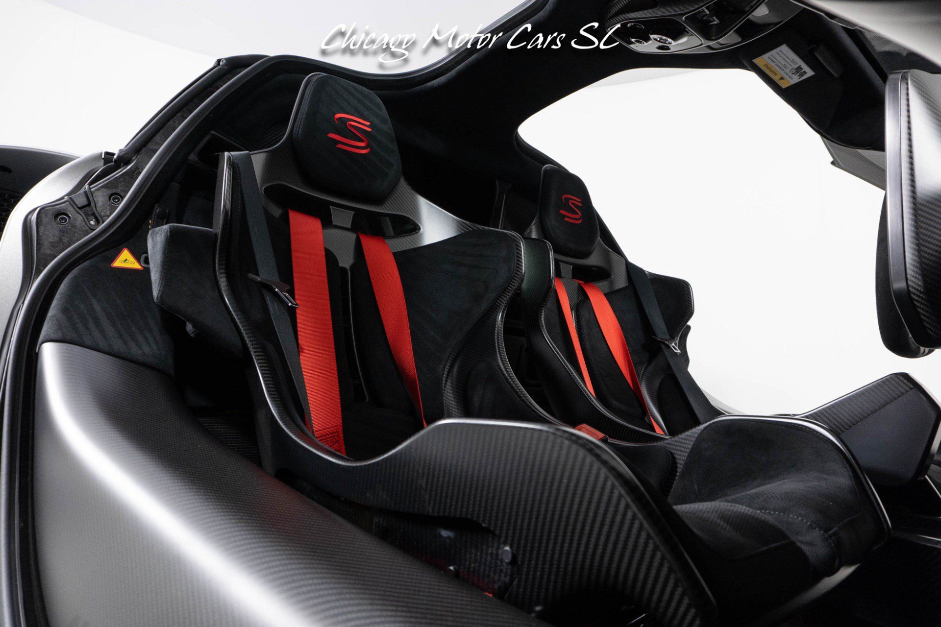 Used 2019 McLaren Senna RWD image 42