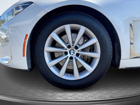 Used 2021 BMW 740i RWD image 9