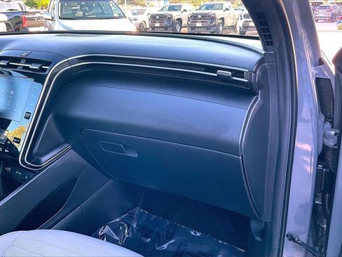 Used 2022 Hyundai Santa Cruz SEL Premium w/ Cargo Package image 27