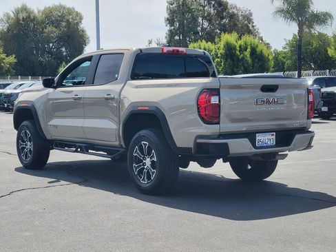 Used 2024 GMC Canyon AT4 w/ AT4 Premium Package AWD/4WD image 3