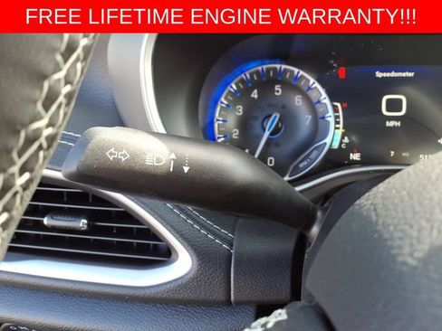 New 2027 Chrysler Pacifica Select w/ Family Tech Group FWD image 22