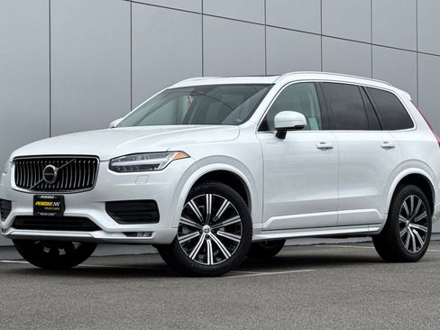 Used 2023 Volvo XC90 B6 Core w/ Climate Package image 1