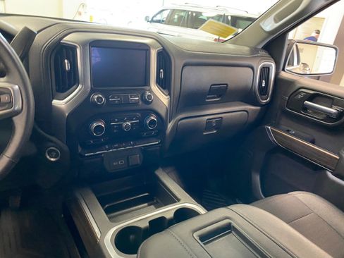 Used 2022 Chevrolet Silverado 1500 LT Trail Boss w/ Bed Protection Package image 12