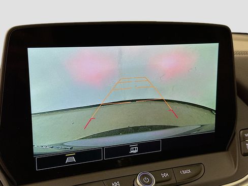 Used 2025 Chevrolet Blazer LT image 23