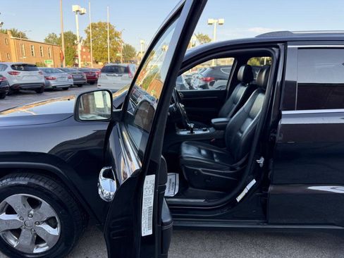 Used 2015 Jeep Grand Cherokee Limited AWD/4WD image 11