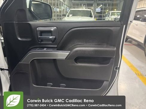 Used 2018 Chevrolet Silverado 1500 LT w/ All Star Edition image 29