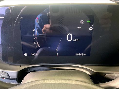 Used 2025 Buick Envista Sport Touring w/ Convenience I Package FWD image 24