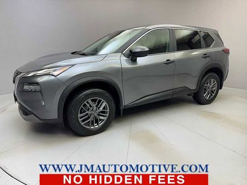 Used 2023 Nissan Rogue S image 1