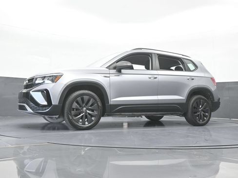 Used 2024 Volkswagen Taos S FWD image 49