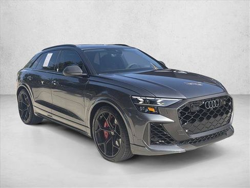 Certified 2025 Audi RS Q8 performance w/ Matte Carbon Package AWD/4WD image 3