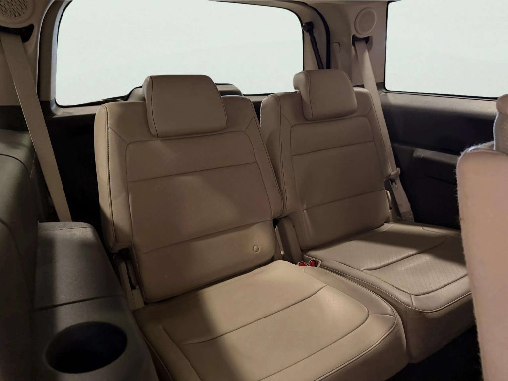 Used 2011 Ford Flex Limited FWD image 26