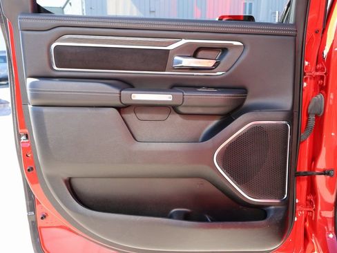 Used 2024 RAM 1500 Laramie image 16
