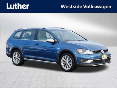 Used 2017 Volkswagen Golf Alltrack SE