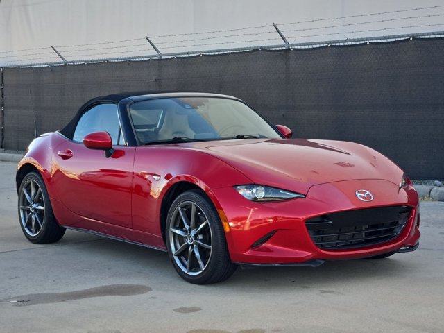 Used 2016 MAZDA MX-5 Miata Grand Touring RWD image 3