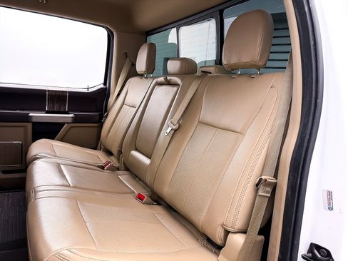 Used 2020 Ford F150 Lariat image 35