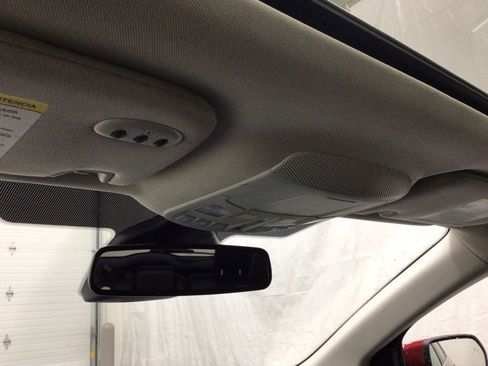 Used 2021 Ford Edge SEL w/ Convenience Package image 18