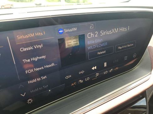 New 2025 Buick Envision Sport Touring image 21