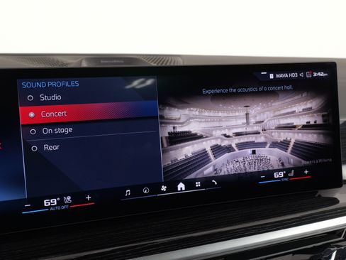 Used 2026 BMW X6 M60i w/ Executive Package AWD/4WD image 52