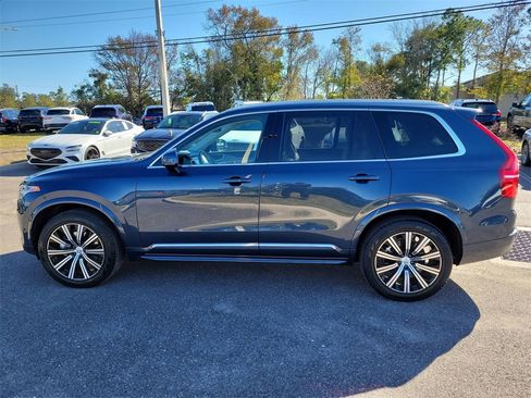 Used 2023 Volvo XC90 B6 Plus image 6