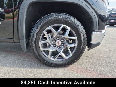 New 2026 GMC Sierra 1500 SLE AWD/4WD image 16