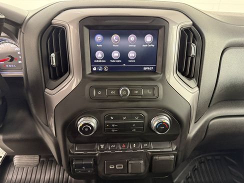 Used 2021 GMC Sierra 3500 4x4 Crew Cab w/ Convenience Package image 19