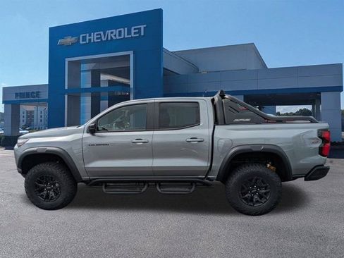 New 2025 Chevrolet Colorado ZR2 w/ Midnight Edition AWD/4WD image 7
