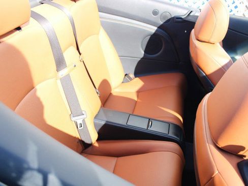 Used 2011 Lexus IS 350C w/ Luxury Pkg image 39