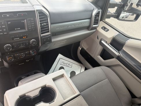 Used 2018 Ford F250 XLT AWD/4WD image 26