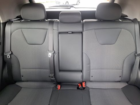 Used 2023 Kia Niro EX image 19