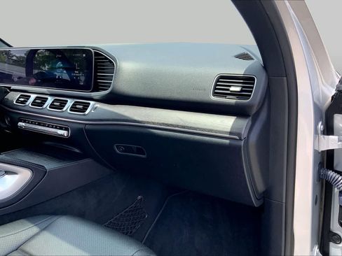 Used 2021 Mercedes-Benz GLE 350 4MATIC image 19