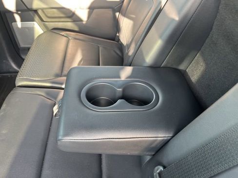 Certified 2022 Ford F150 Lariat w/ Equipment Group 502A High image 16